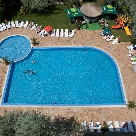 Dunav Szálloda 4*