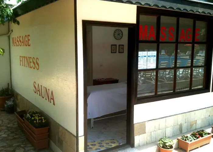 Dunav ساني بيتش