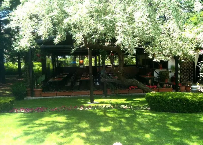 Dunav فندق ساني بيتش