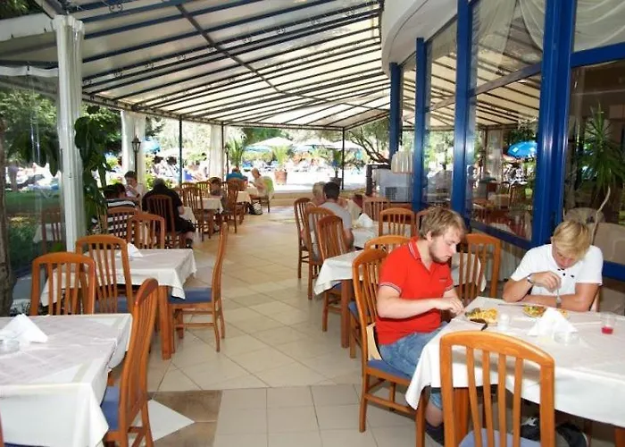 Dunav 4* ساني بيتش