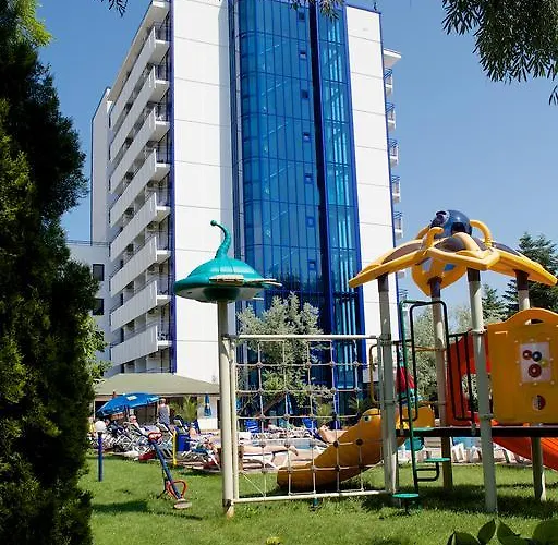 Dunav ساني بيتش